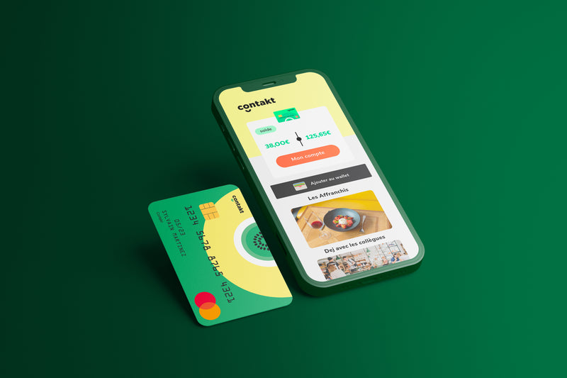 Application mobile de paiement pour restaurants éco-responsables avec carte bancaire associée affichée sur smartphone.